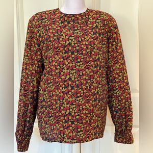 Bernard Holtzman for Harve Bernard Blouse. Women’s silk button back long sleeve.